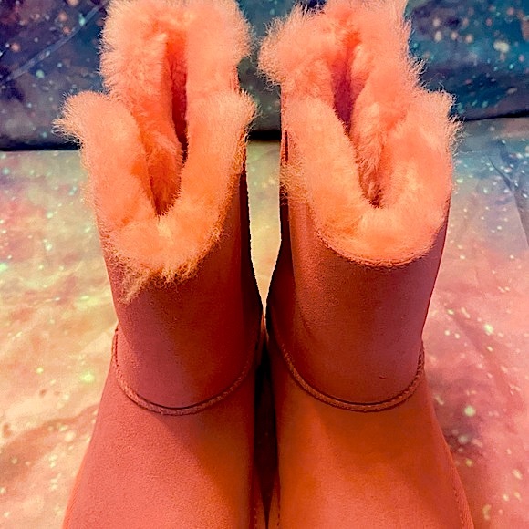 Ugg boots - Picture 10 of 15